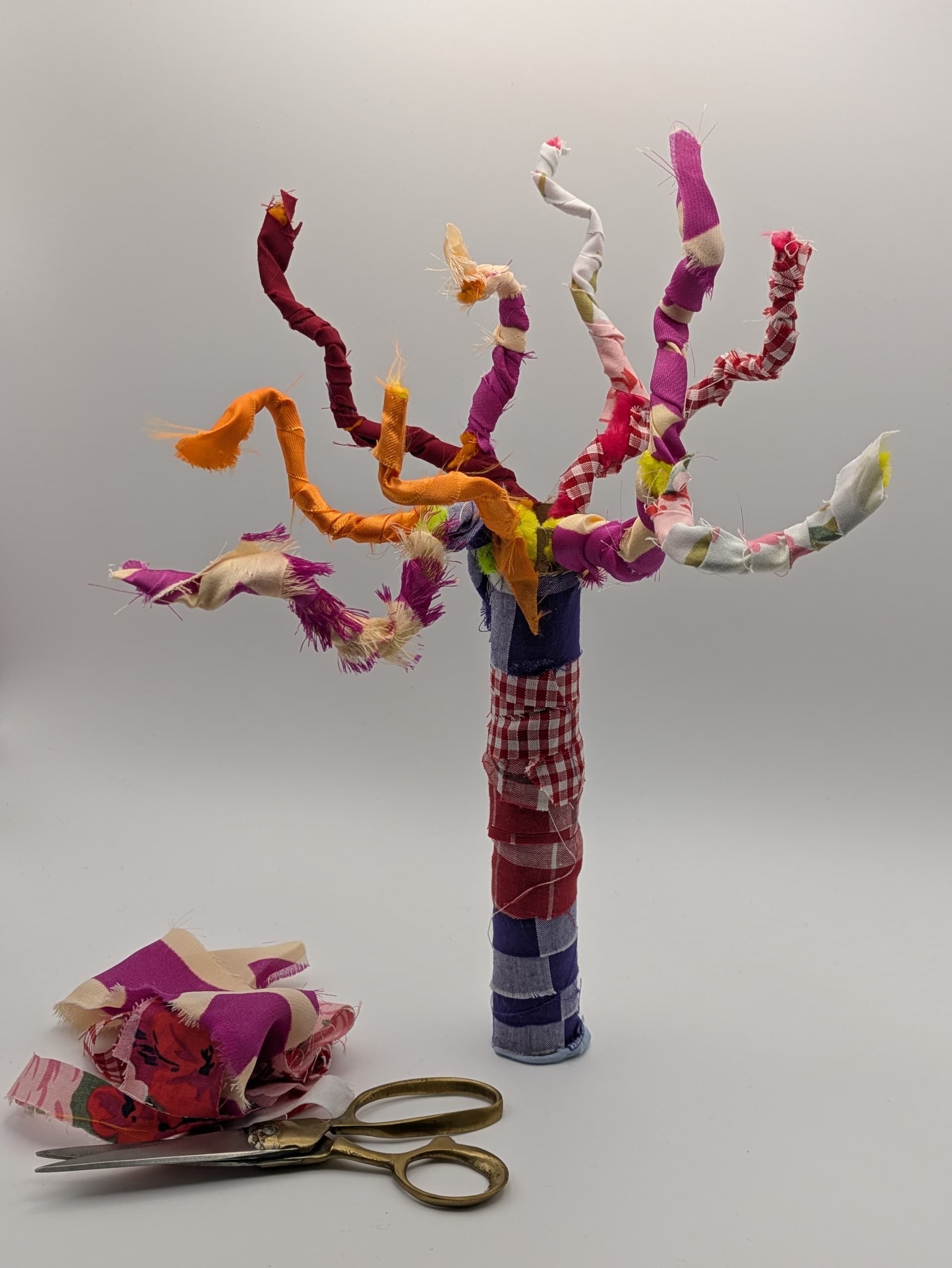 Children’s Workshop | Summer Art Club: Fabric Forest 7+