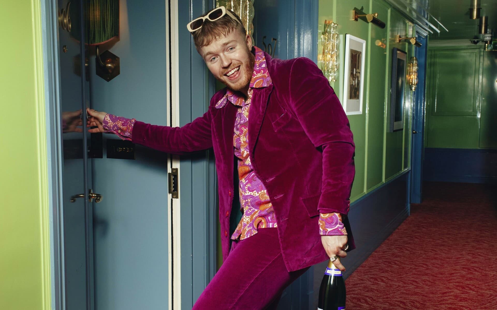 Finlay Christie: Champagne Casanova