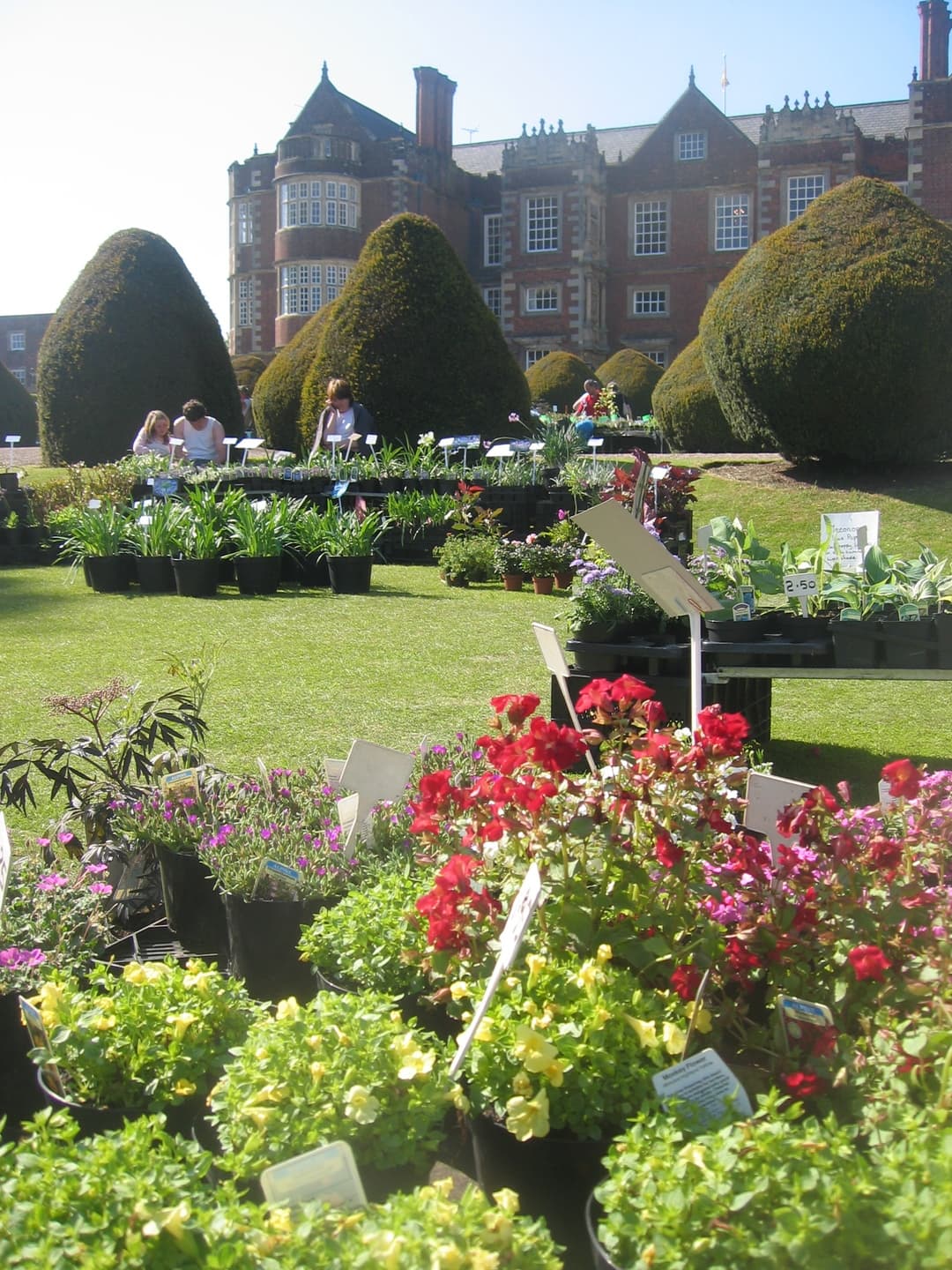 Burton Agnes Hall Gardeners' Fair
