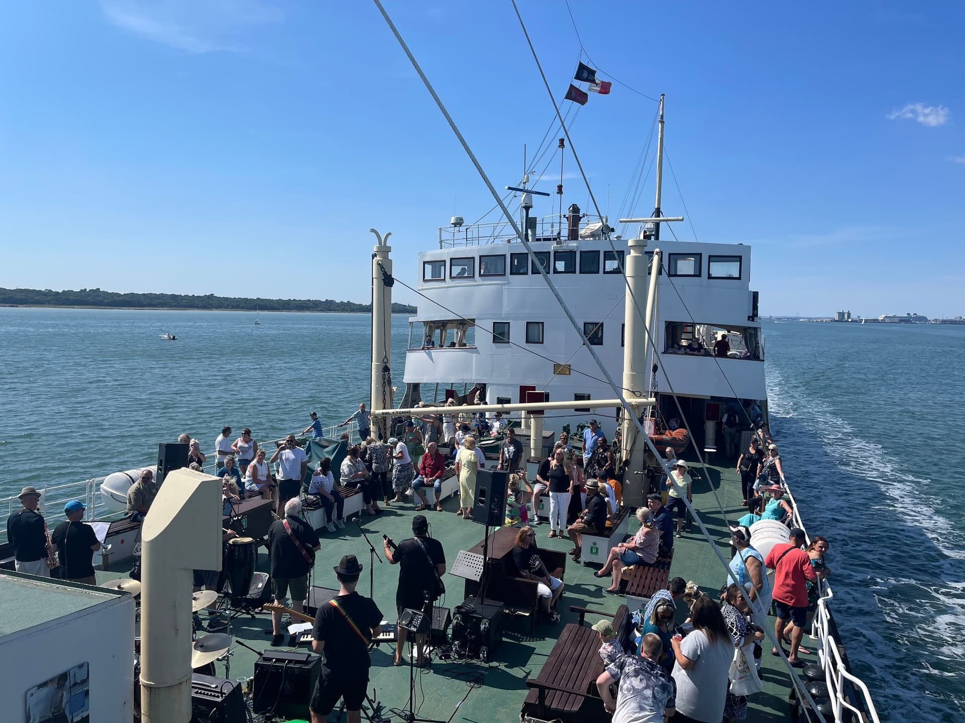 Steam to the Solent with the Steam Town Shanty Crew