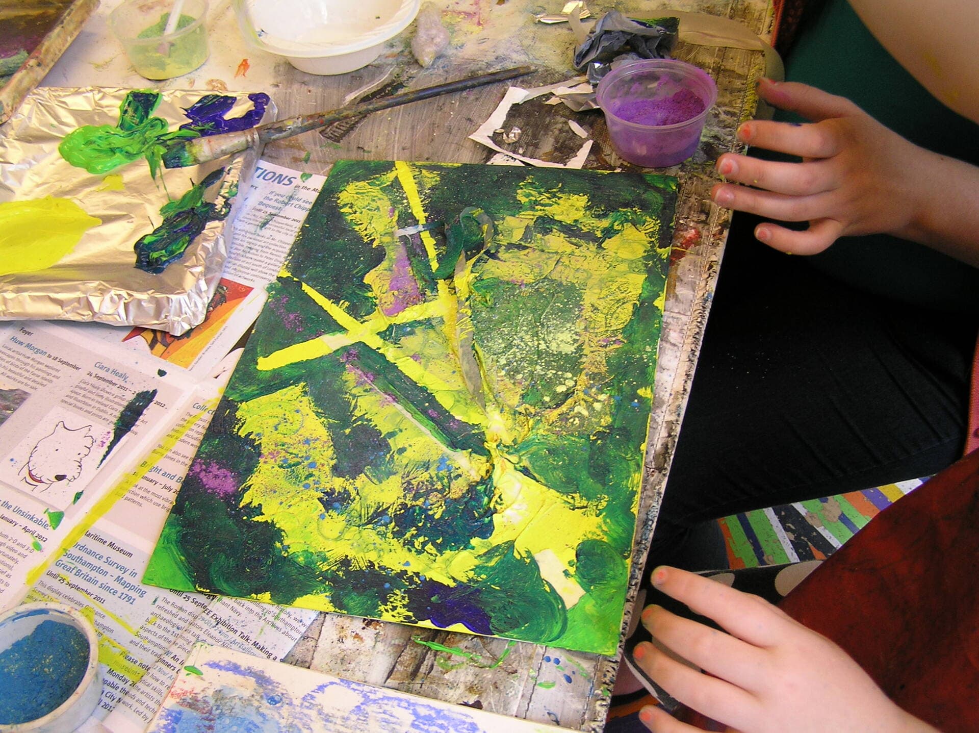 The Young Ones Art Club (7 – 13 years)