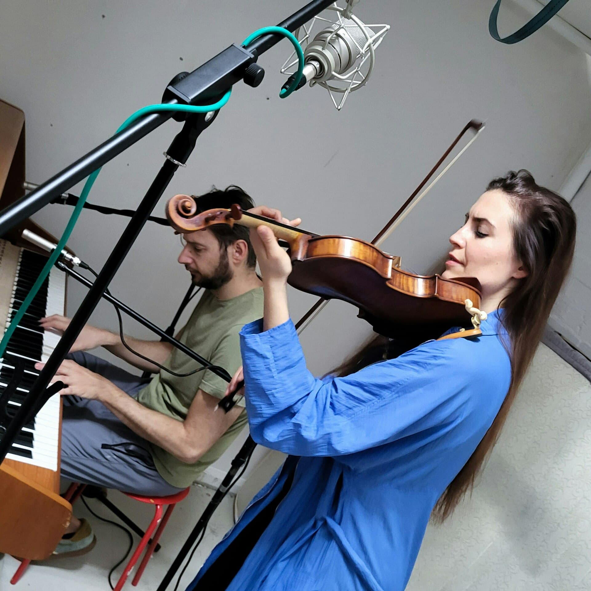 Violeta Vicci & Bruno Bavota With Masal