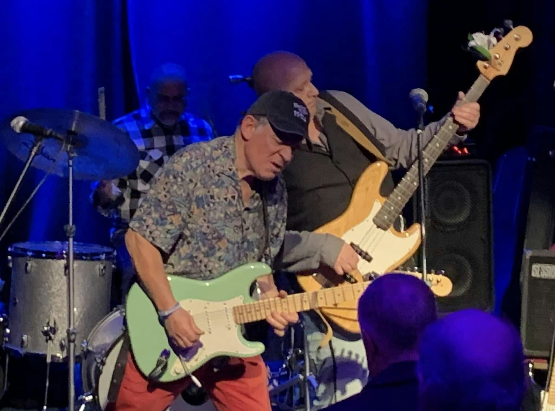 Robin Bibi Band