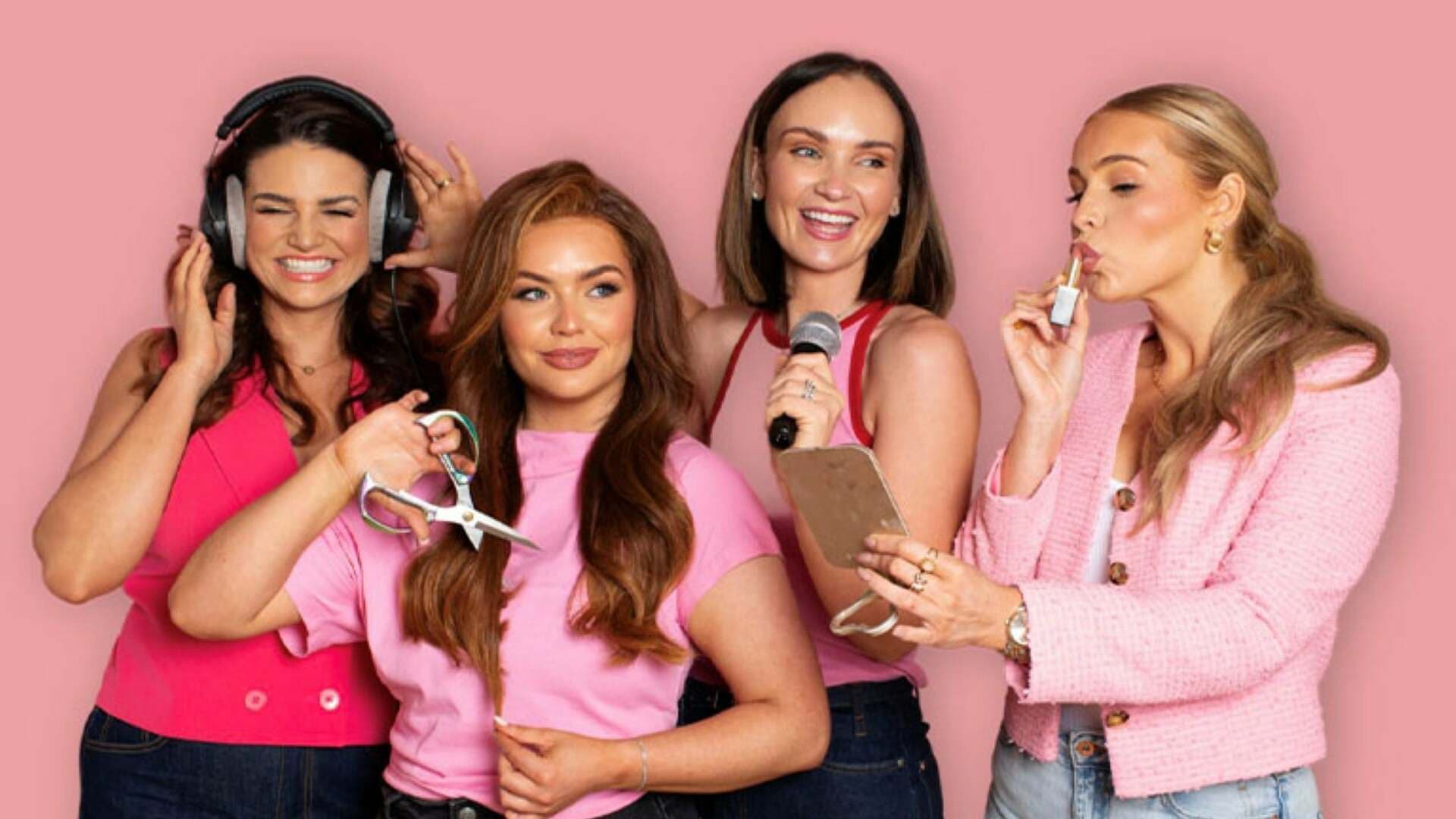 Share a Suite, The Girls Groupchat Live