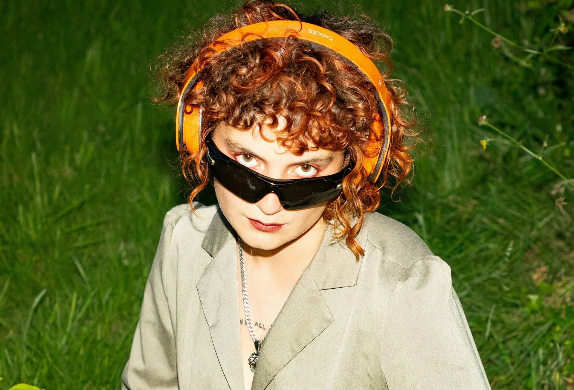 Phoebe Green: Live + Signing