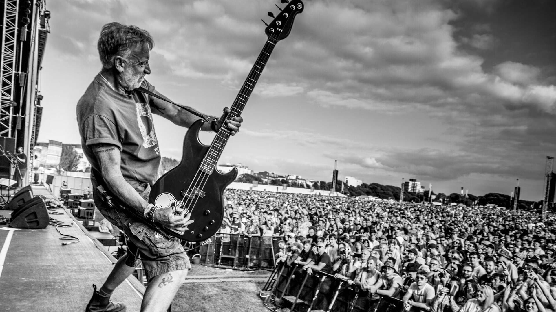 Interzone, Peter Hook, The Wedding Present, Chameleons, Meryl Streek