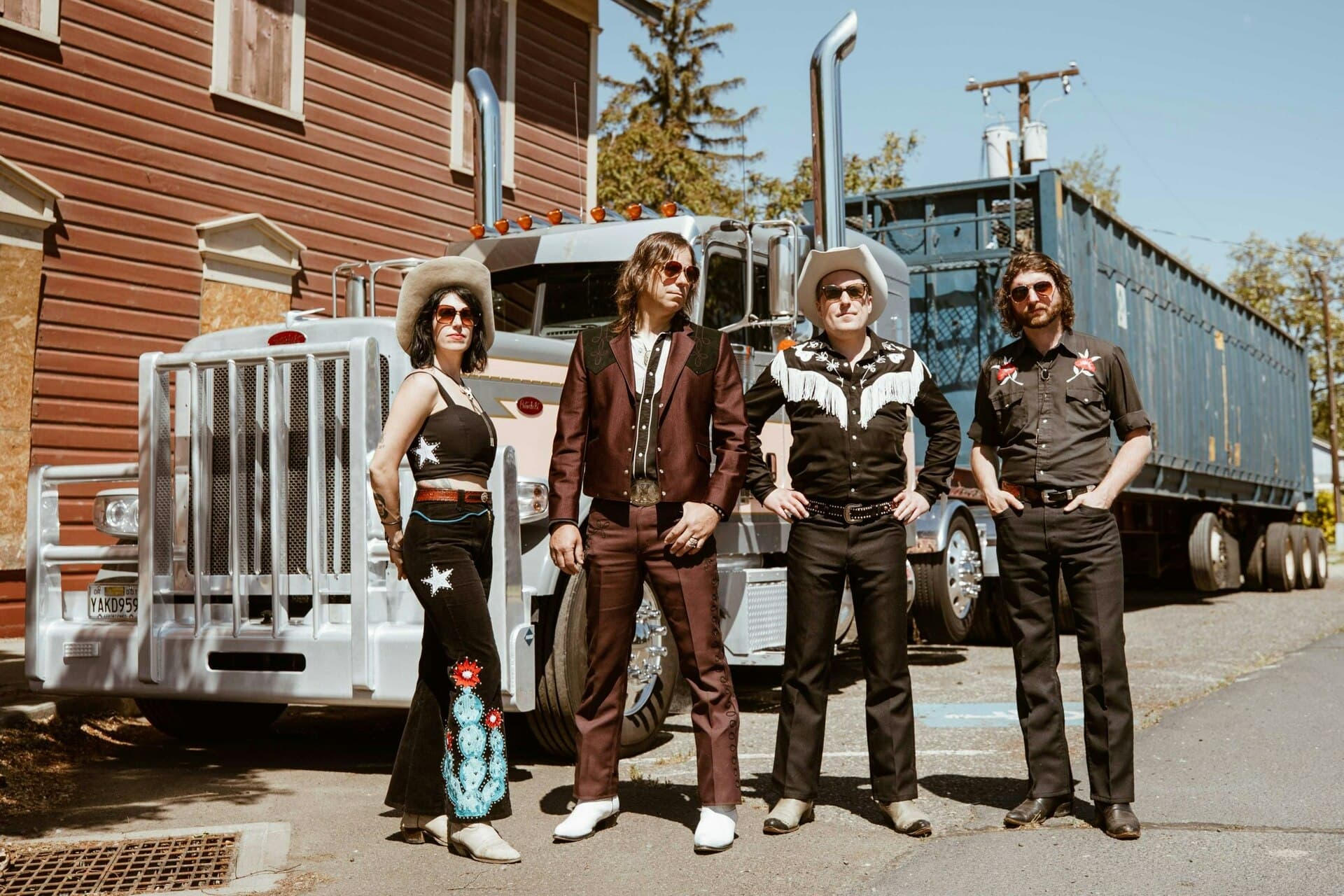 Jenny Don't & The Spurs