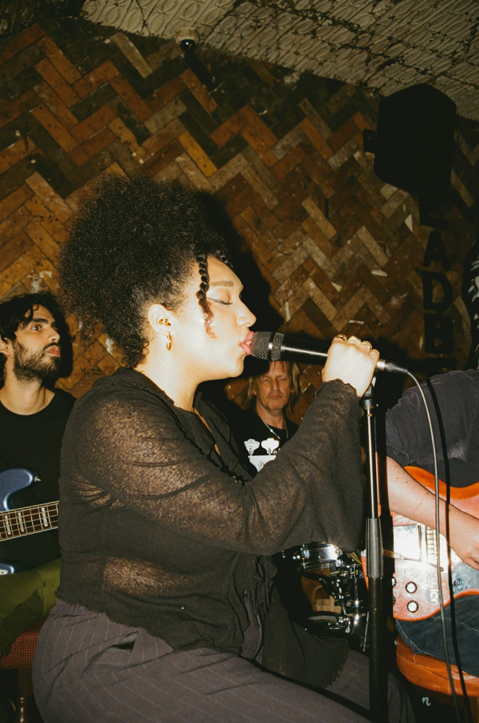 Live Neo-soul