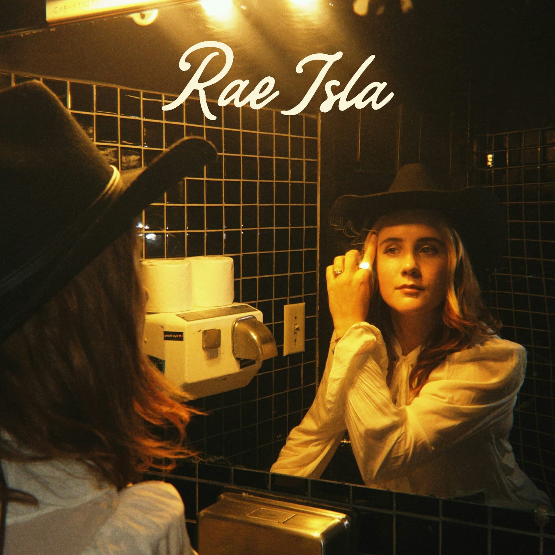 Rae Isla - Live In London