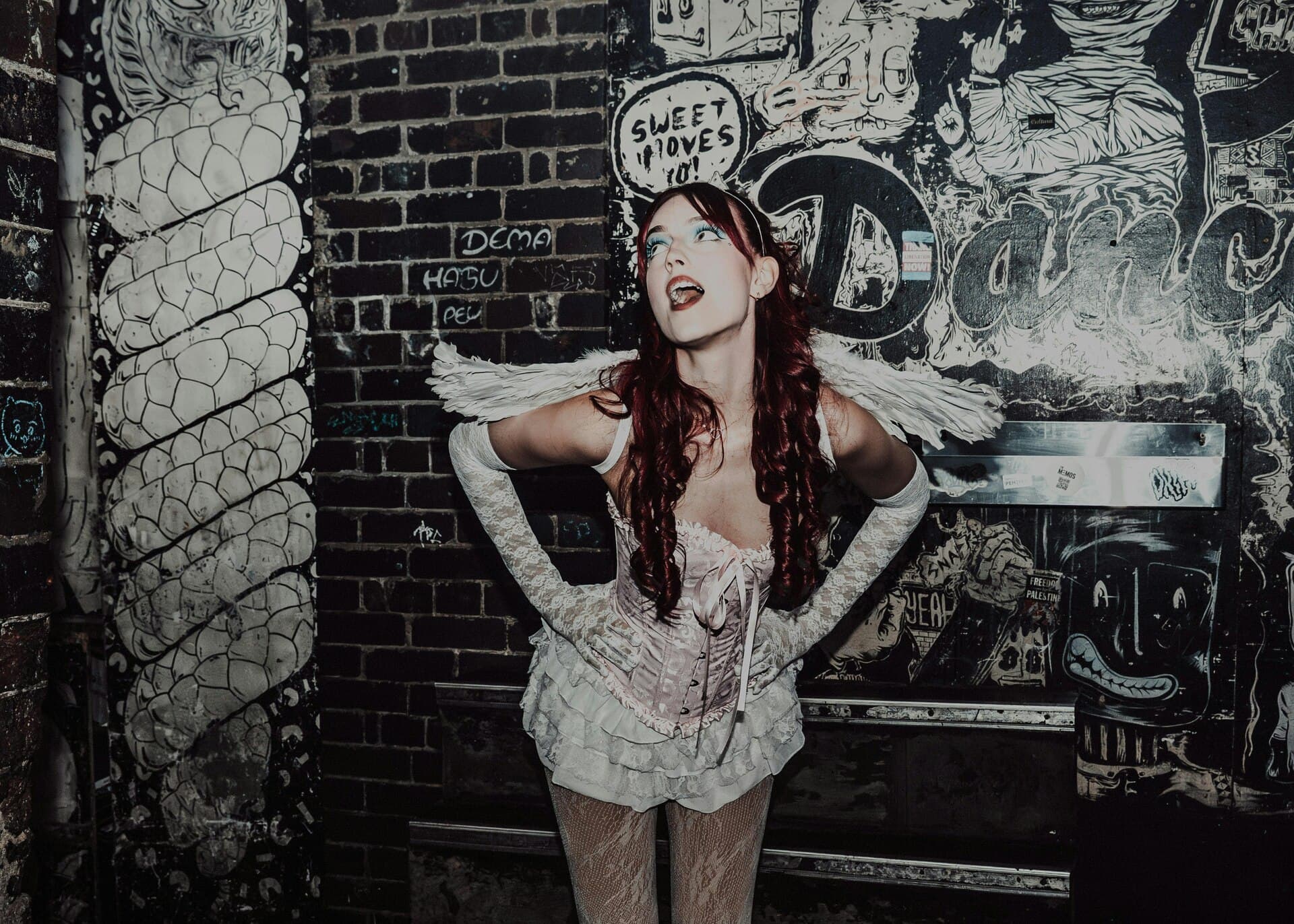 Charly Miller: Stripped Back + Signing