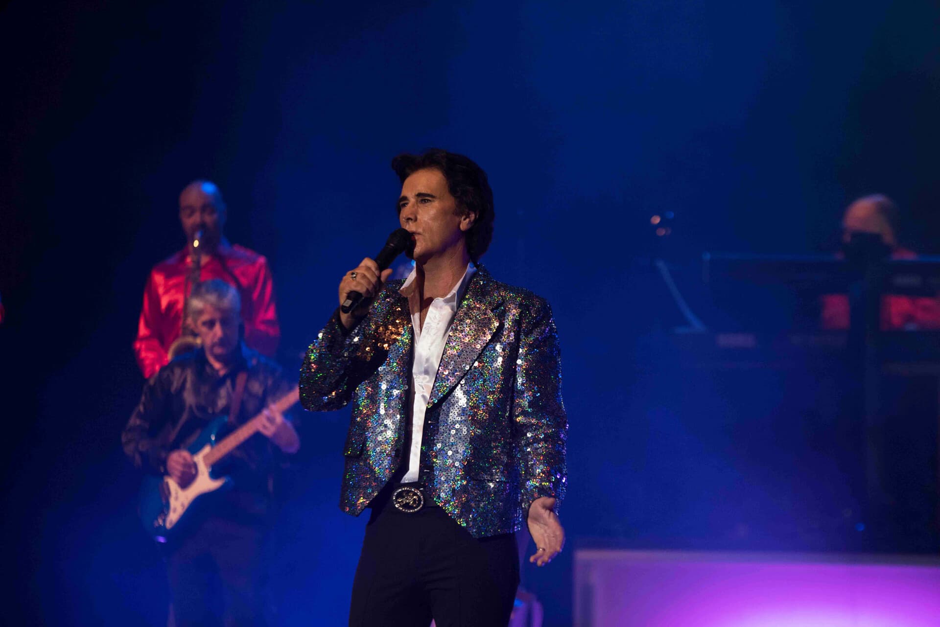 A Beautiful Noise Show: The Definitive Tribute to Neil Diamond