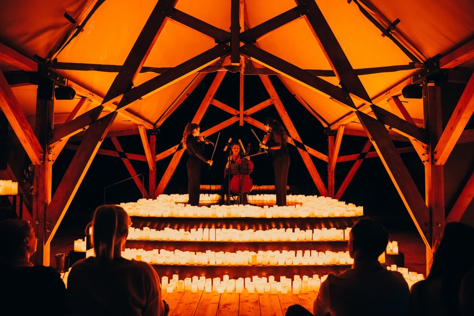 Lumos Experiences - Classical Candlelight Tributes