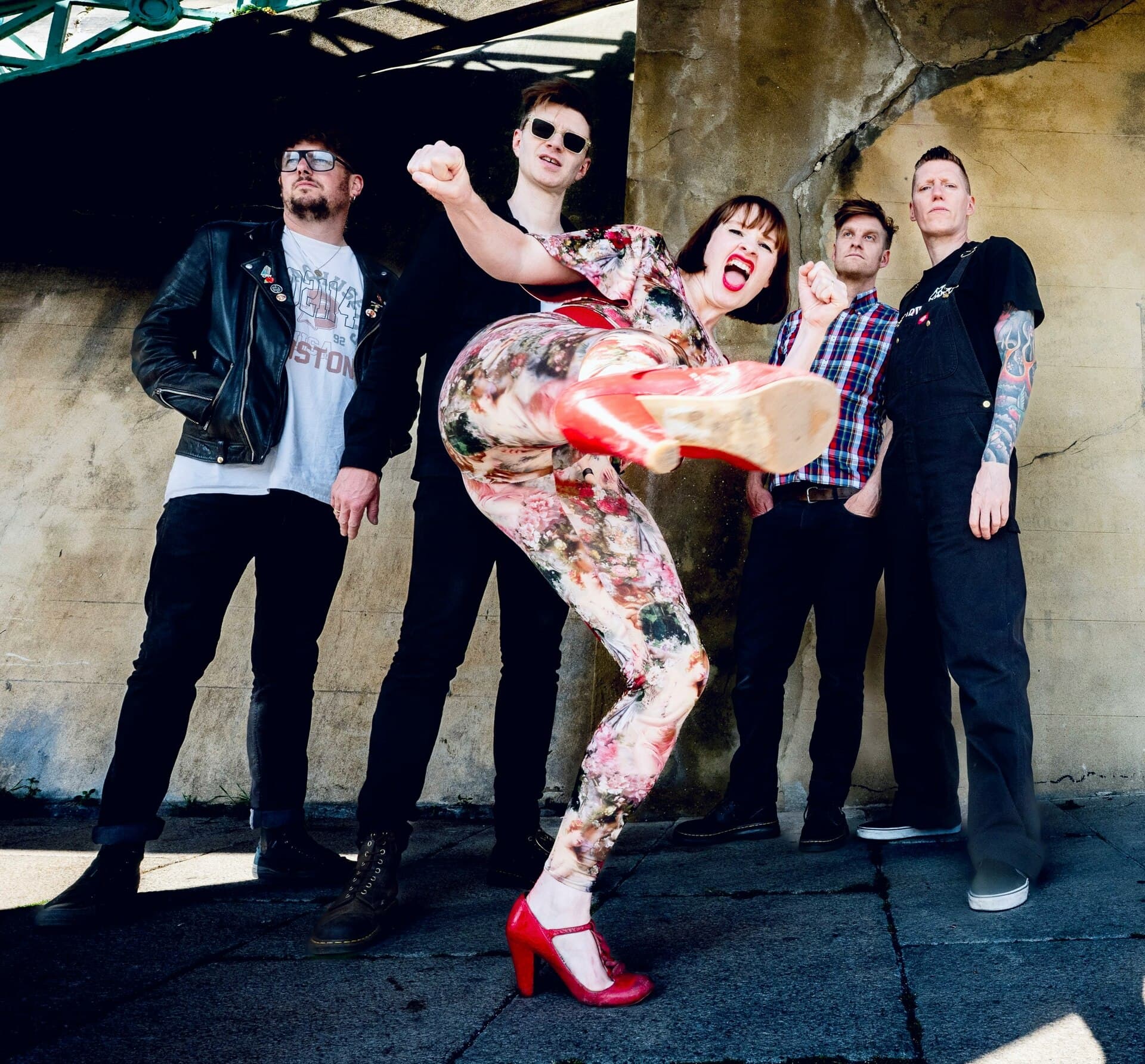 Skinny Lister Vs. Pet Needs + Mad Dog Mcrea