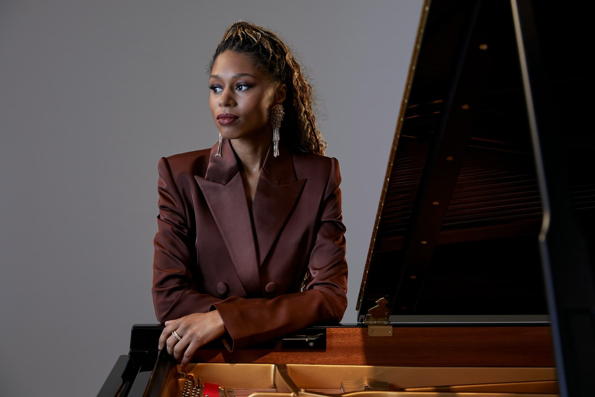 Isata Kanneh-mason - Halo