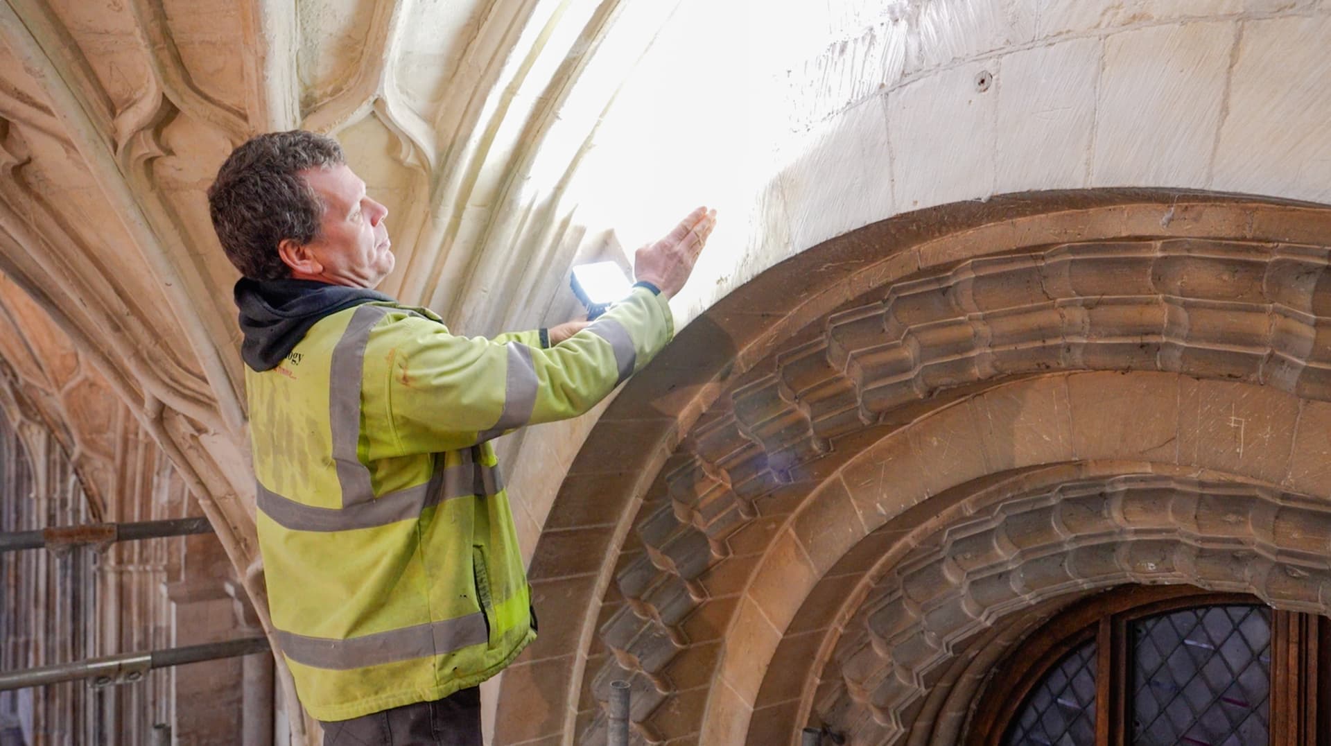 Cloister Talk with UK-leading archaeologist