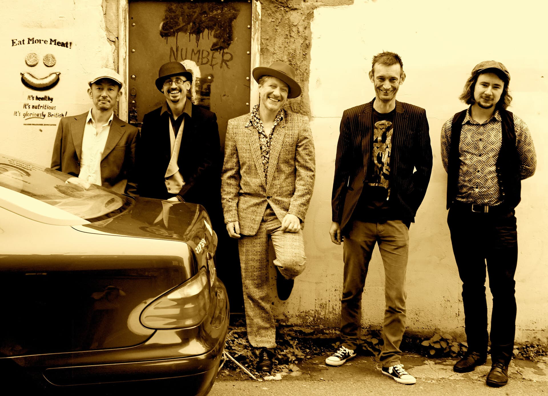 Dom Pipkin and The Iko's