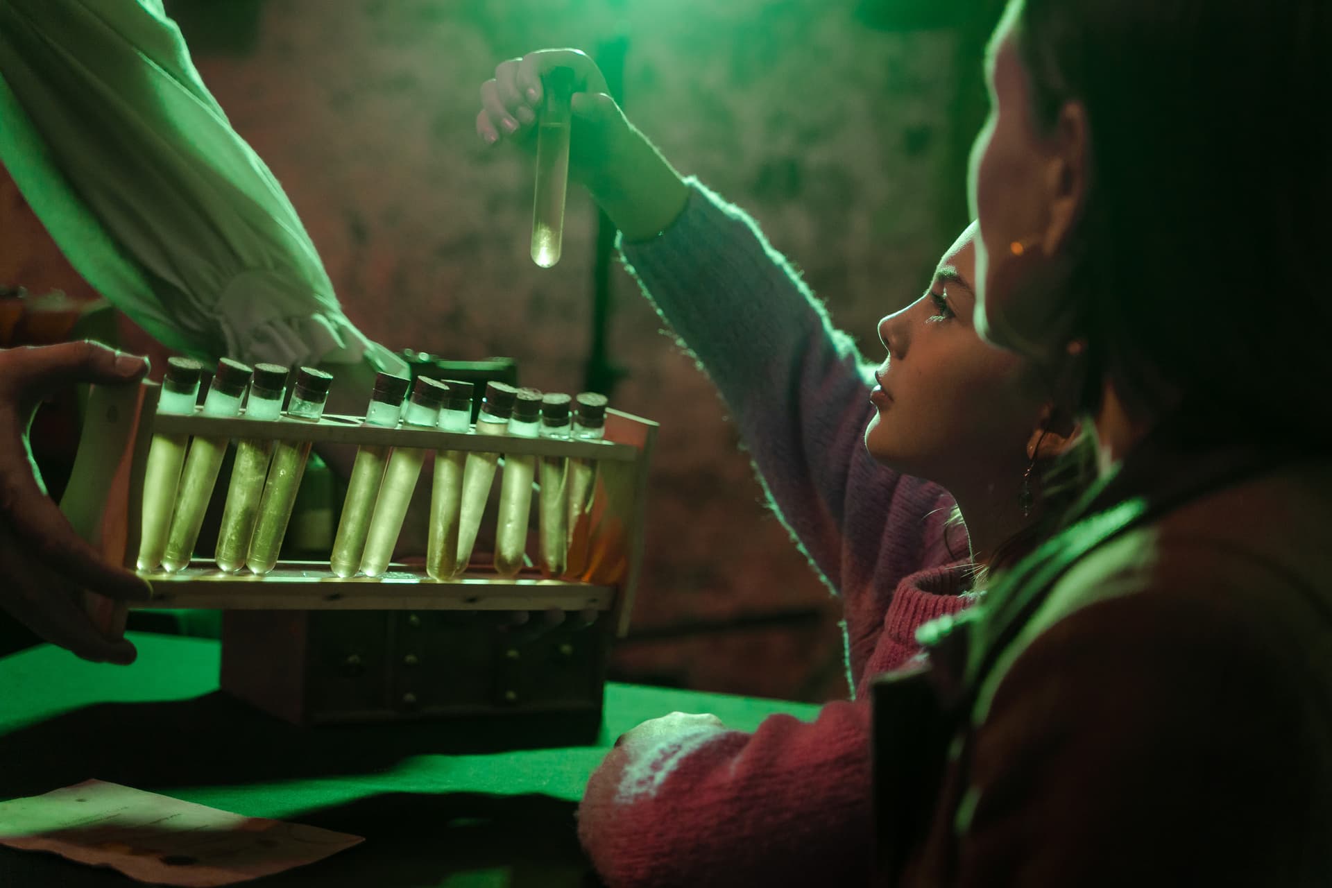 Dr Arnott's Sampling Sensation - Immersive Workshop & Guided Tour