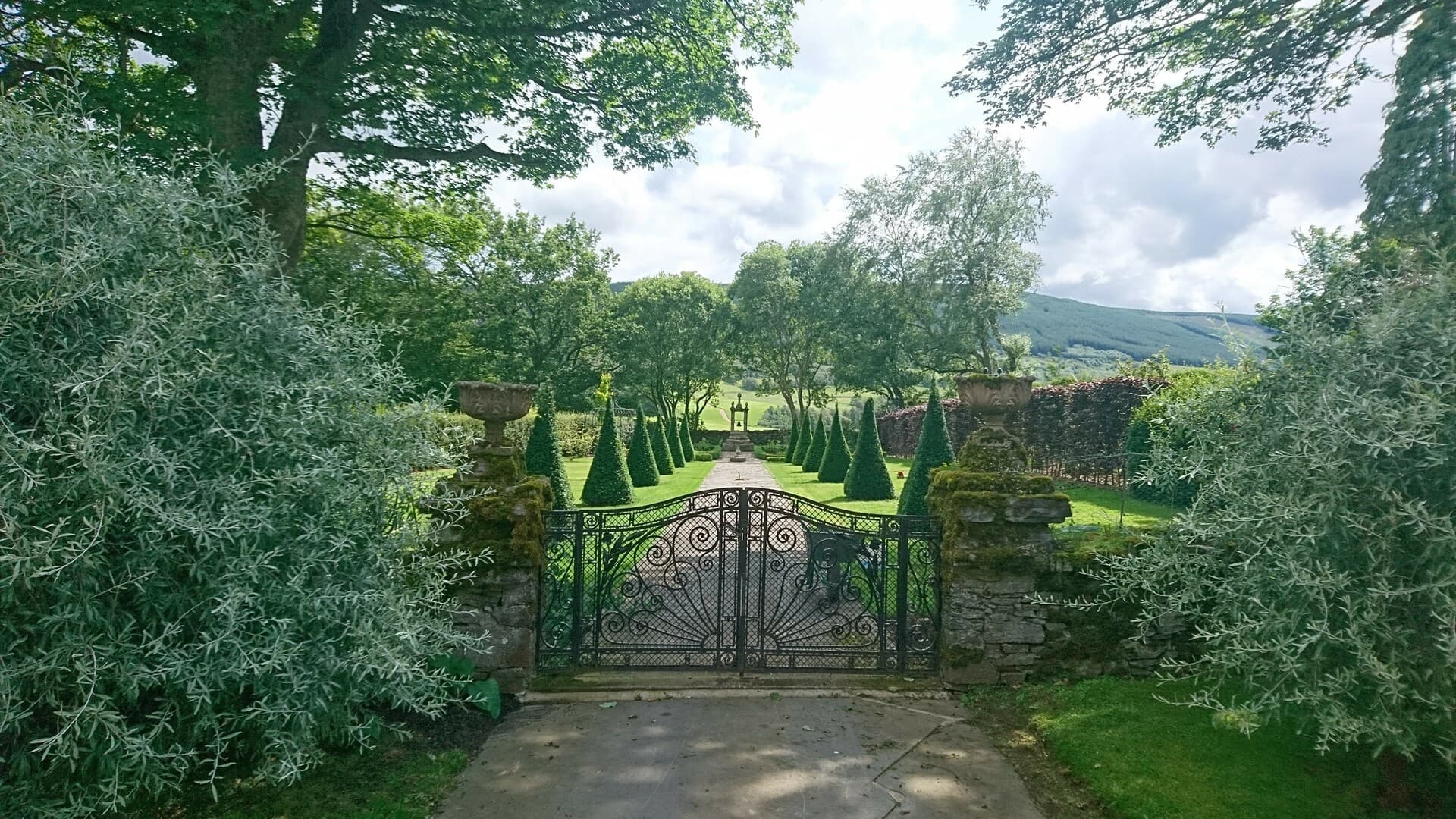 Charity Garden Opening - Glenrinnes Lodge