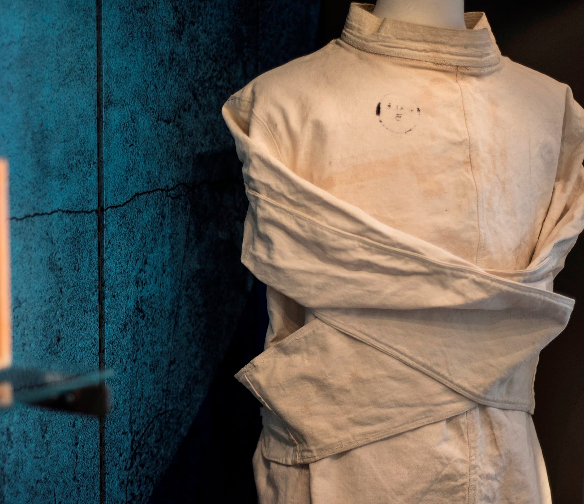 Spotlight: Straitjacket